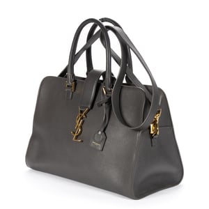 Yves Saint Laurent Medium Classic Y Cabas Medium en  gris Cuero de ternero
