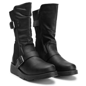 Solesister Jenny Botas