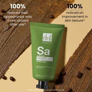 Dr. Botanicals Exfoliante antiedad con ácido salicílico, café, nuez y vitamina E, 30 ml.