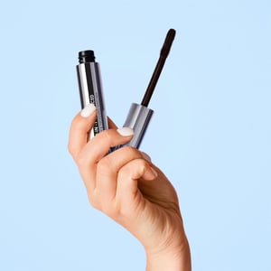skinChemists Máscara de pestañas avanzada 4 en 1 para dar volumen y espesar las pestañas, 8 ml