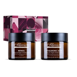 skinChemists Crema hidratante antiedad con retinol y ácido hialurónico.