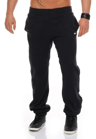 Joggers negros con puños y logo Swoosh Club de NIKE para hombre