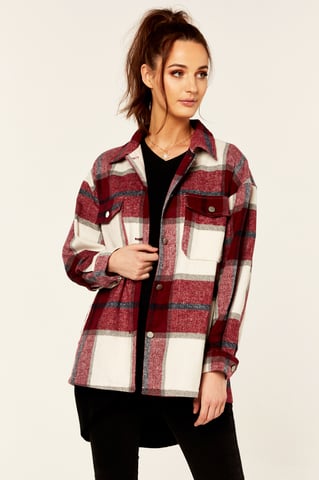 Sobrecamisa con detalle de bolsillo extragrande a cuadros