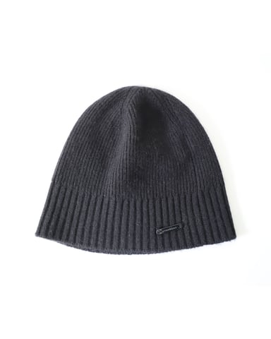 Burberry Knitted Beanie in Black Cashmere