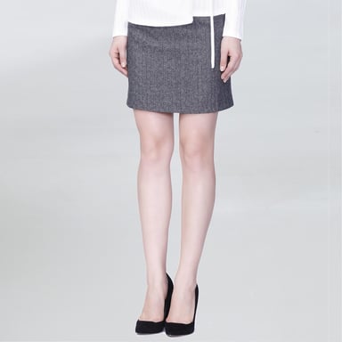 Short wool skirt and leather bias