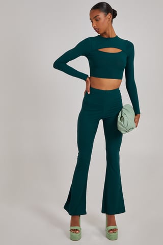 Ribbed Flare Trousers