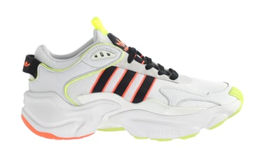 Adidas Magmur Runner Womens White Entrenadores