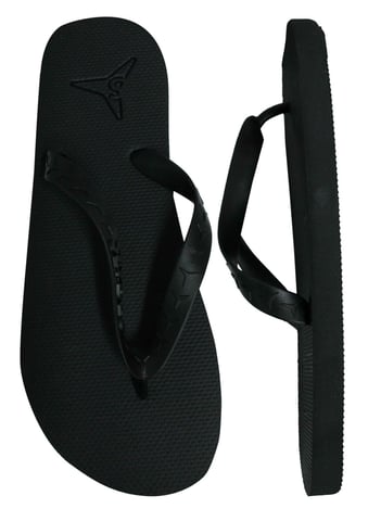 Slydes Angra para hombres con chanclas negras