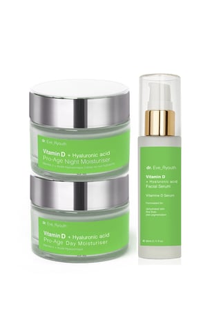 Vitamina D + Ácido Hialurónico Crema Hidratante de Noche Pro-Age 50ml+ Vitamina D + Ácido Hialurónico Crema Hidratante de Día Pro-Age 50ml + Vitamina D + Sérum Pro-Age ácido hialurónico 60ml