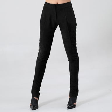 Slim pants structured in stretch suede