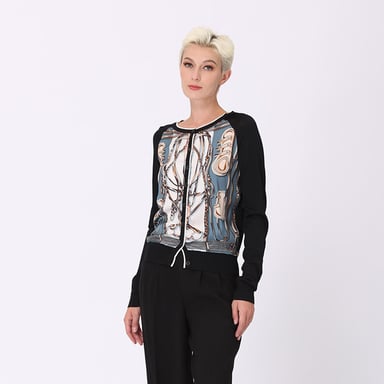 Cardigan printed in front