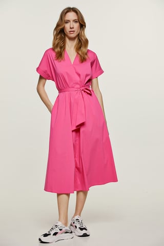 Vestido midi línea A fucsia con cinturón
