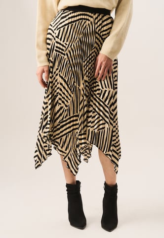 Falda midi plisada con dobladillo asimétrico