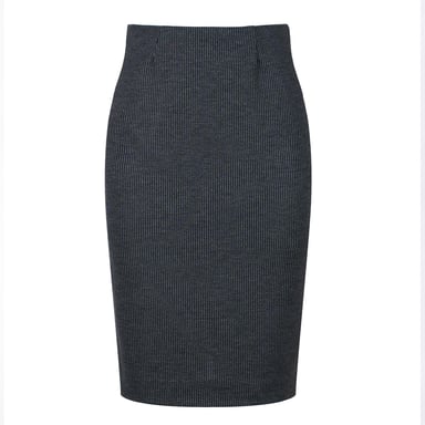 Falda lápiz midi con canalé gris – Sutil raya, ajuste elástico, abertura trasera