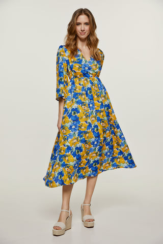 Vestido midi floral de corte imperio