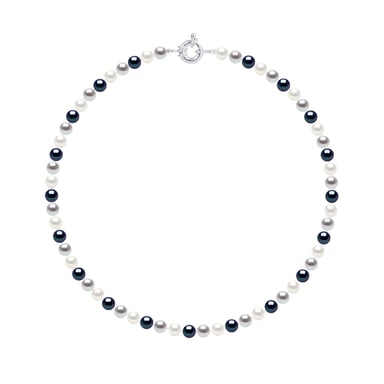 Necklace of Real Cultured Freshwater Pearls and Round 6-7 mm