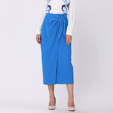 Wrap skirt tied on side