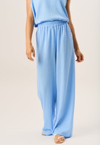 Pantalones sin cierres con cintura elástica texturizada