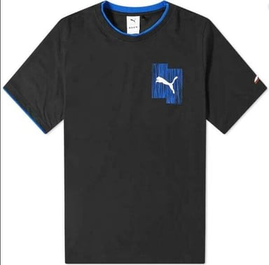 Puma x Ader Error Tee Mens Camiseta gráfica Casual Black Blue 578487 01