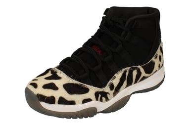 Nike Womens Jordan 11 Retro Black Trainers