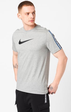 Camiseta gris Sportswear Repeat Club de Nike