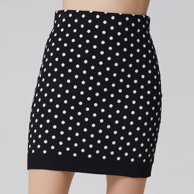 Polka dots knitted mini skirt