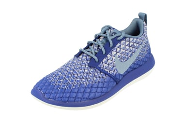 Nike Womens Roshe Two Flyknit 365 Running Trainers