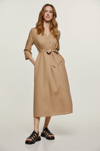 Vestido midi estilo lino beige con cinturón