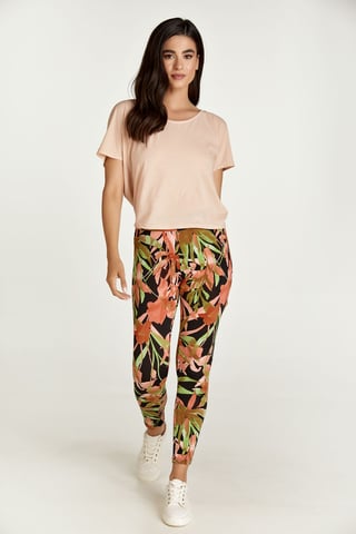Top rosa polvoriento con espalda drapeada