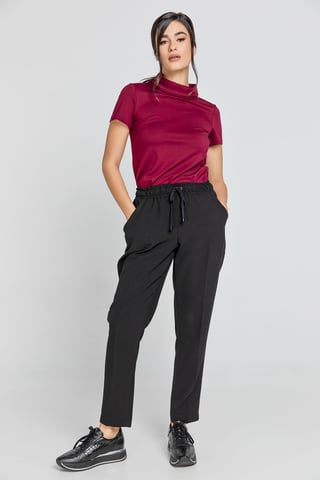 Pantalones de crepé negros de Conquista