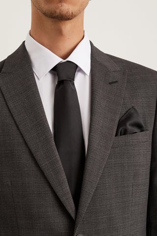 Longer Length Slim Black Tie And Pocket Square Set