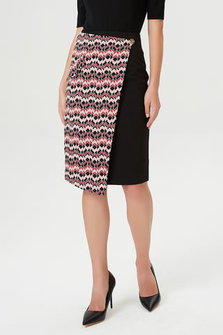 Asymmetrical bi-material skirt with front panel
