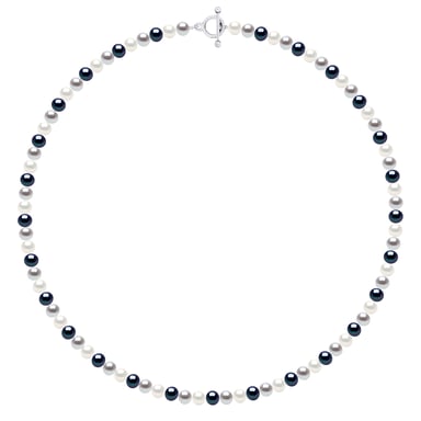 Necklace of Real Cultured Freshwater Pearls and Round 6-7 mm