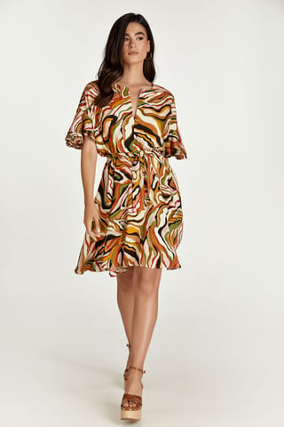 Vestido estampado color ladrillo con mangas con volantes