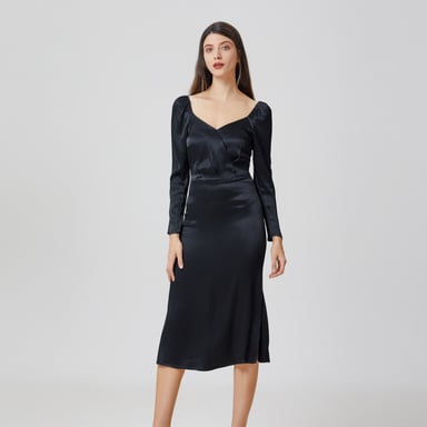 Heart cleavage satin dress
