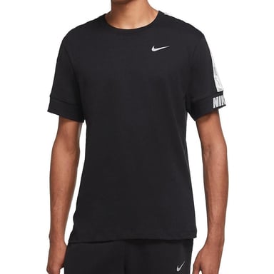 Camiseta Nike NSW Repetir Negro Hombre