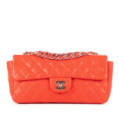 East West Perforated Flap  Bolso bandolera