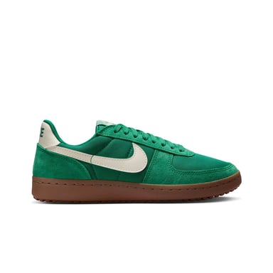 ZAP.MODA SRA WMNS NIKE FIELD GENERAL SE VERDE