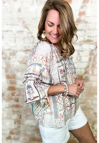 Blusa de Cuello Atado con Mangas Voladas y Parche Floral Boho Multicolor