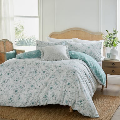 Juego de edredón reversible floral Bella Wylder