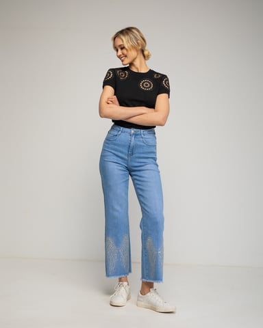 Jeans de tiro alto con abalorios
