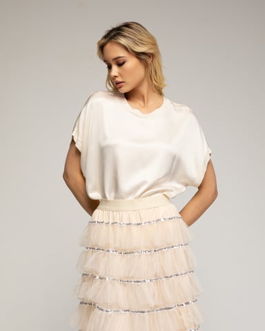 Top de raso oversize