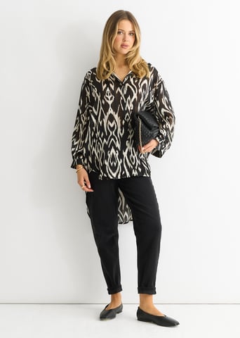 Camisa oversize con estampado abstracto mono