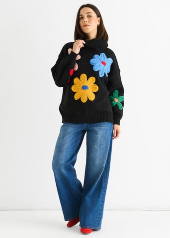 Jersey oversize negro con apliques florales