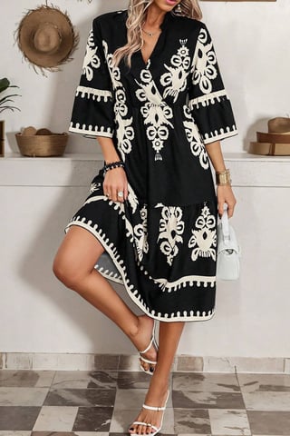 Vestido Midi Acampanado con Estampado Floral