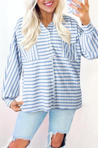 Blusa de botones a rayas