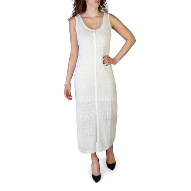 Vestido midi de encaje con botones delanteros