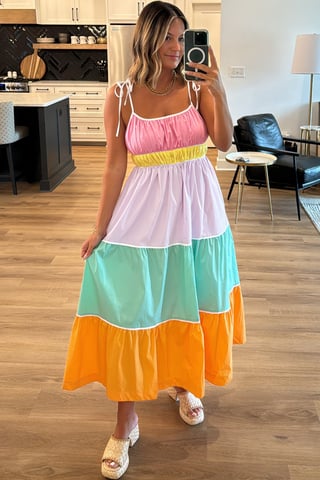 Vestido midi de capas multicolor