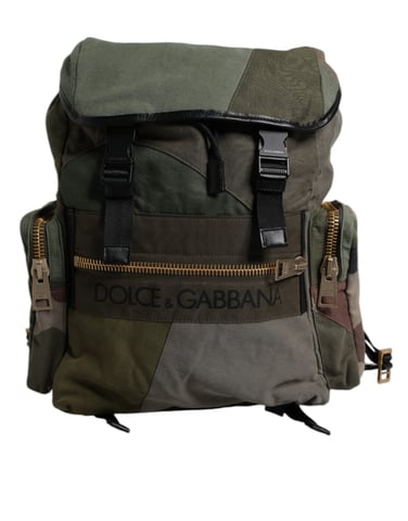 Mochila de viaje de parches en verde militar