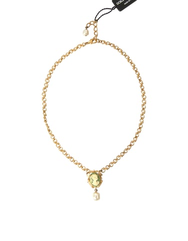 Collar con Charm de Perla en Cadena de Latón Dorado